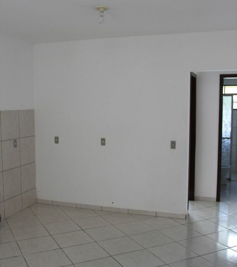{{layout.imobiliaria.imb_razaosocial}}