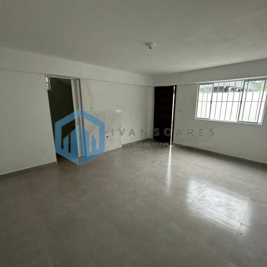 {{layout.imobiliaria.imb_razaosocial}}