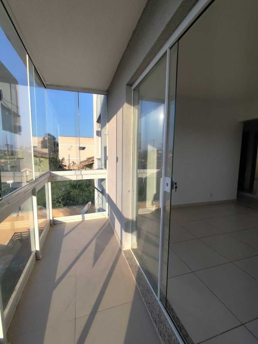{{layout.imobiliaria.imb_razaosocial}}