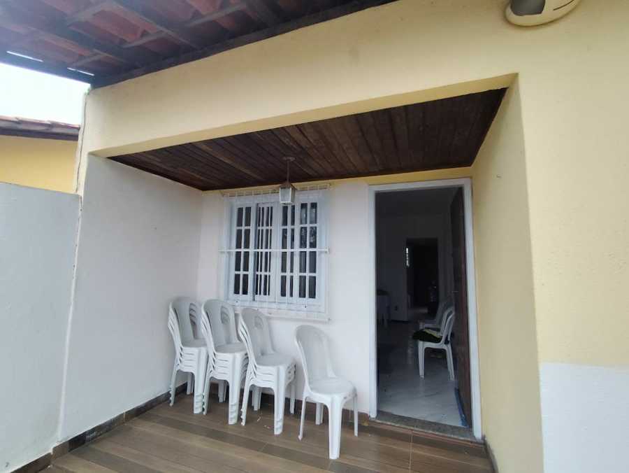 {{layout.imobiliaria.imb_razaosocial}}