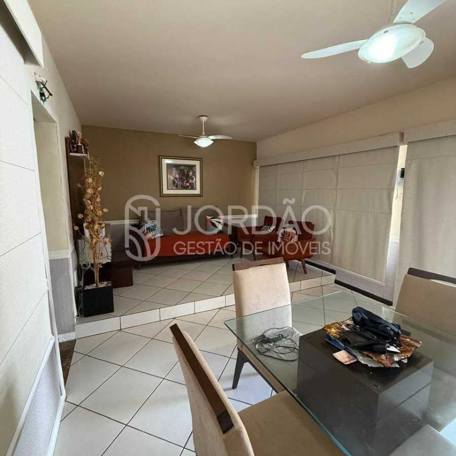 {{layout.imobiliaria.imb_razaosocial}}