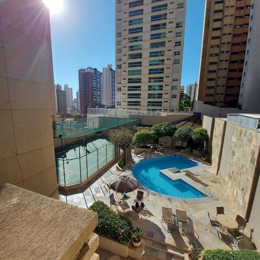 {{layout.imobiliaria.imb_razaosocial}}