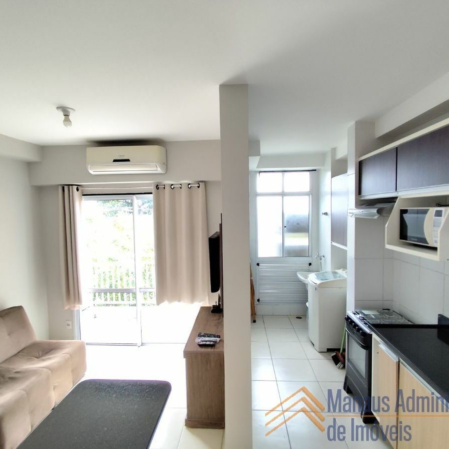 {{layout.imobiliaria.imb_razaosocial}}