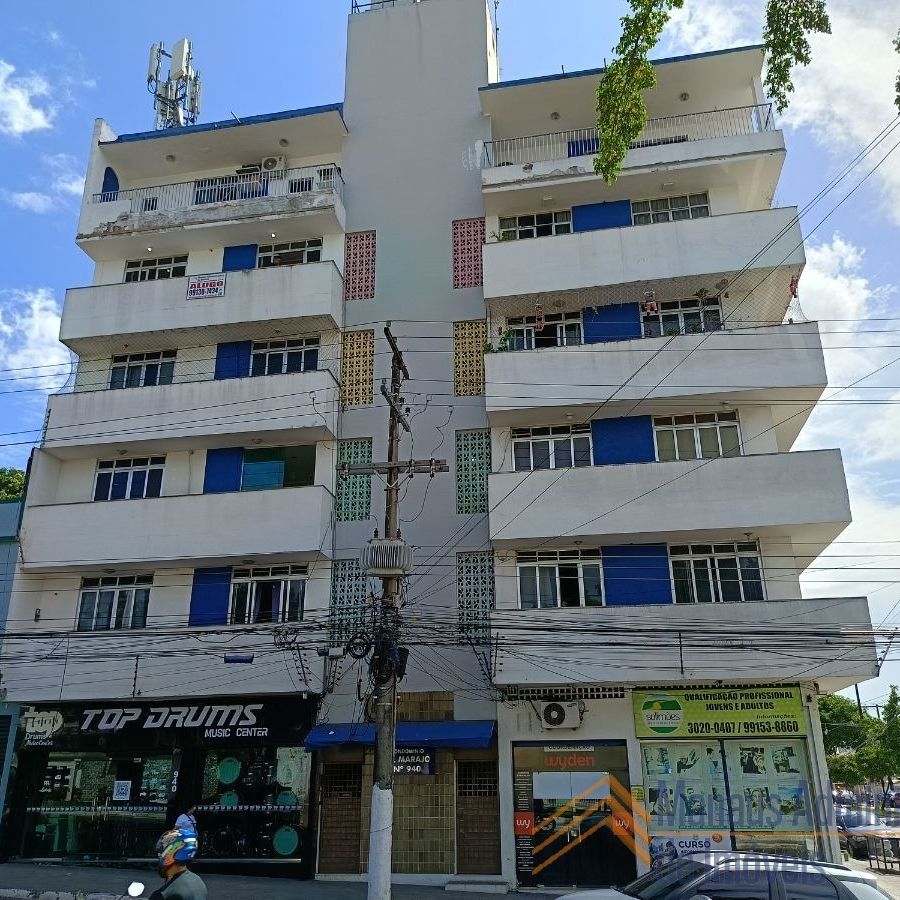 {{layout.imobiliaria.imb_razaosocial}}