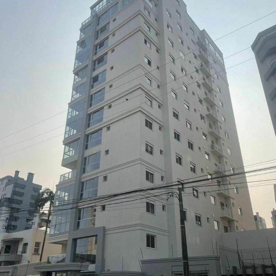 {{layout.imobiliaria.imb_razaosocial}}