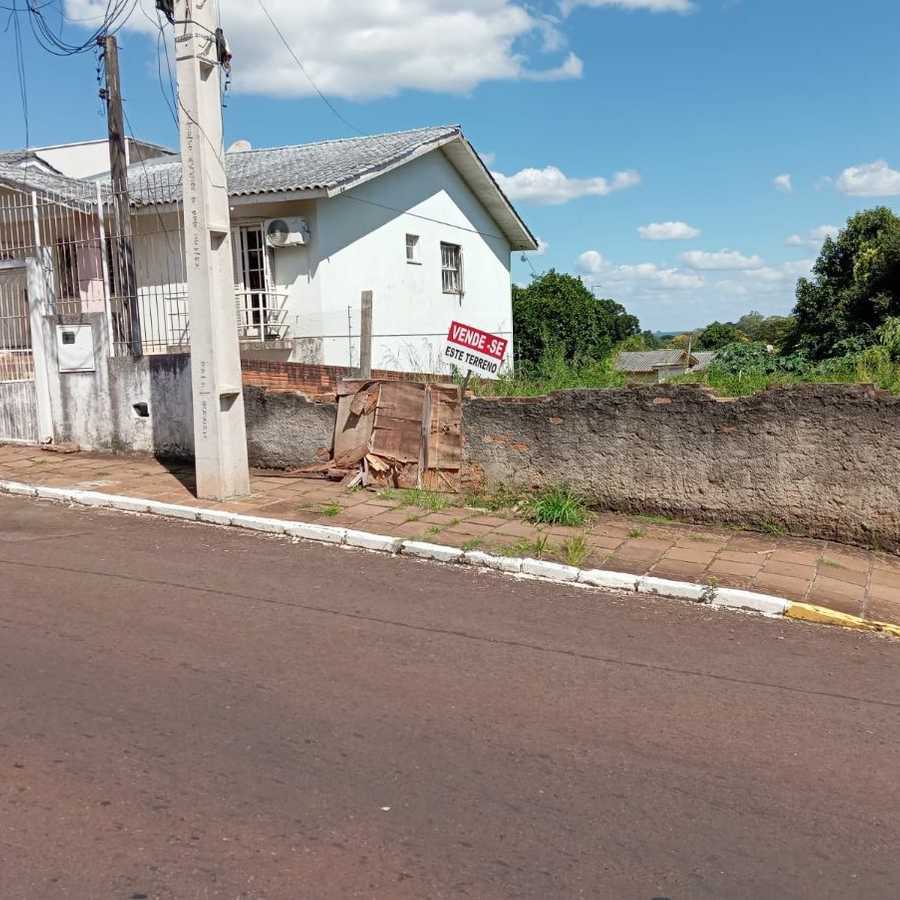 {{layout.imobiliaria.imb_razaosocial}}