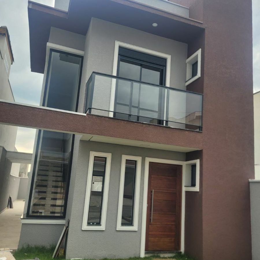 {{layout.imobiliaria.imb_razaosocial}}