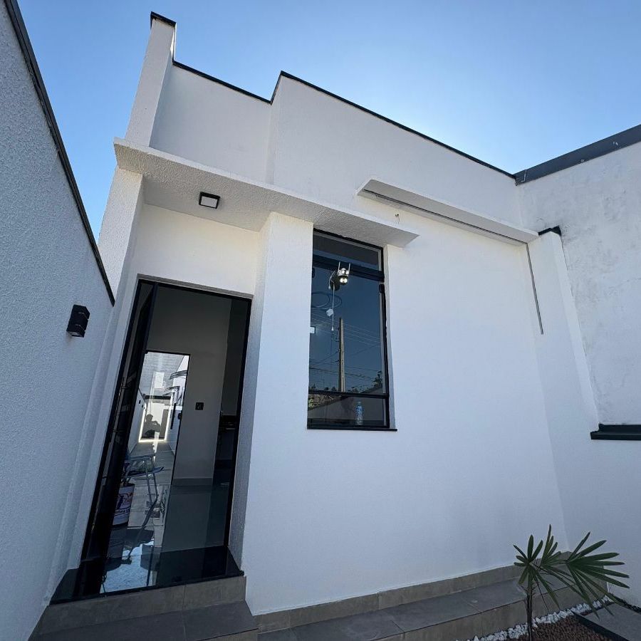 {{layout.imobiliaria.imb_razaosocial}}