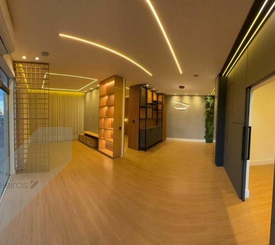 {{layout.imobiliaria.imb_razaosocial}}